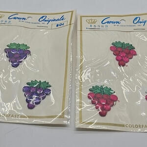 Crown Original Colorfast‎ 15383 Grapes 1970's Patch